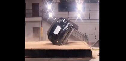 Por qué resulta imposible volcar el Tesla Model X