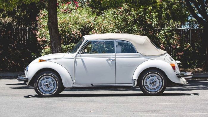 Volkswagen Beetle Cabriolet 1979 1 700x394