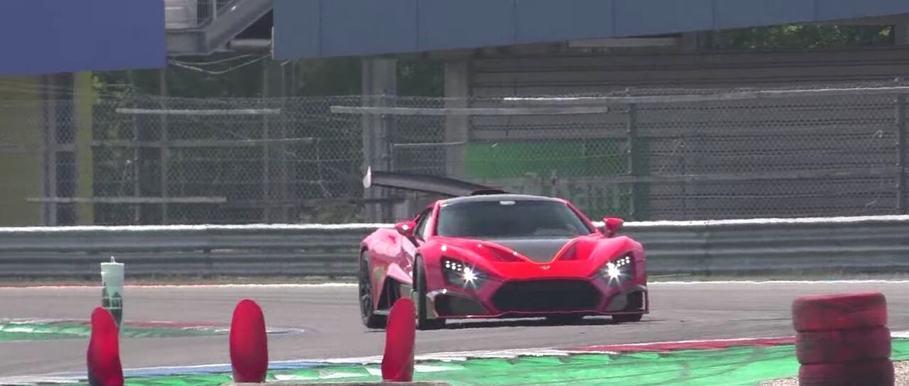 Todas las noticias de coches en un solo portal: Pruebas, fotos, vídeos, informes...