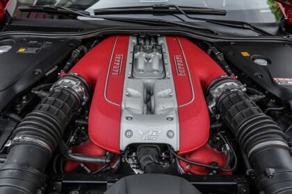 Los cinco coches atmosféricos más potentes en la actualidad