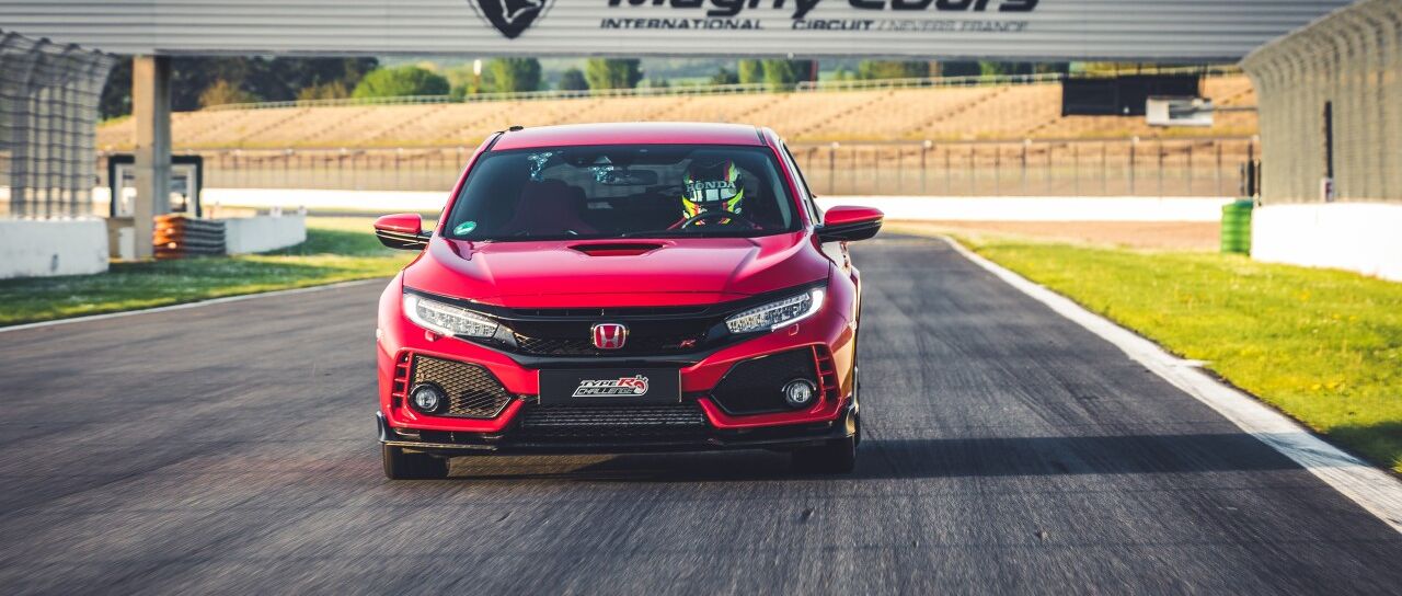 Todas las noticias de coches en un solo portal: Pruebas, fotos, vídeos, informes...