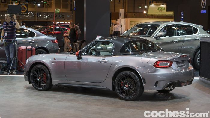 Madrid Auto 2018 12 700x394