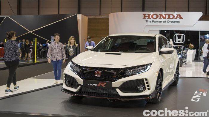 Madrid Auto 2018 28 700x394