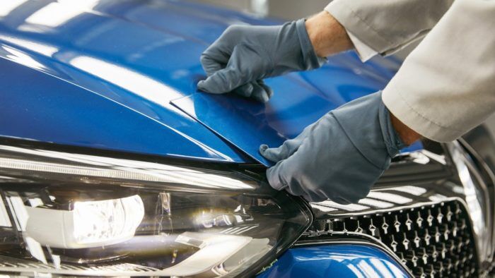 Renault Fabrica Palencia 2 E1586766403968 700x394