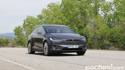 La razón por la que cualquiera puede abrir el maletero delantero de un Tesla