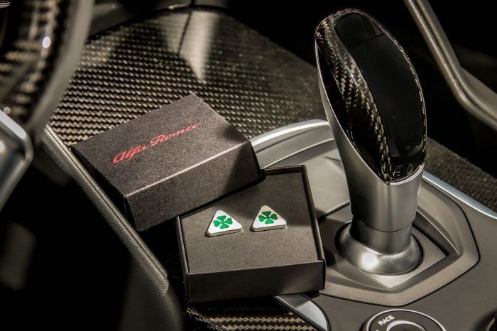 Alfa Romeo Stelvio NRING Y Giulia NRING 2018 11 700x466