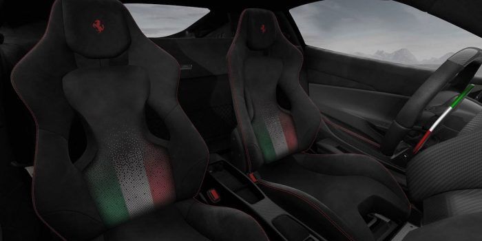Ferrari 488 Pista Piloti Ferrari 2018 Interior 700x350