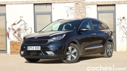 Kia Niro PHEV, prueba contacto con el híbrido enchufable más barato