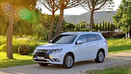 Mitsubishi Outlander PHEV 2019, más potencia y mayor autonomía