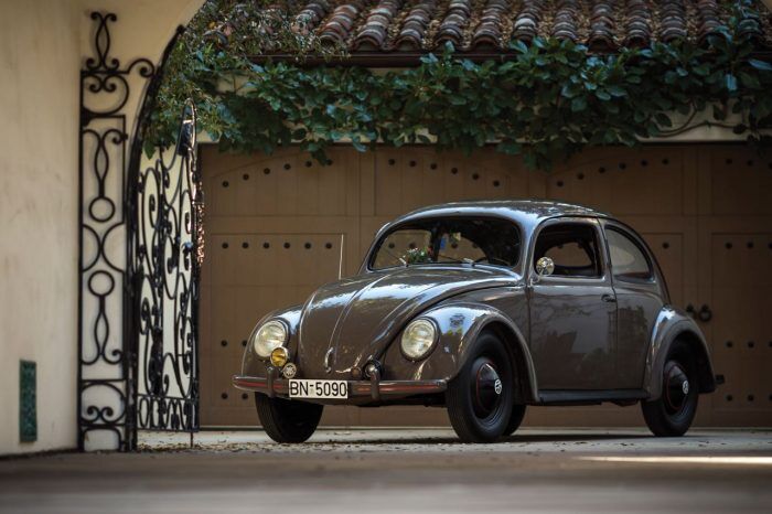Volkswagen Beetle 1952 1 700x466