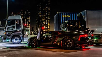 El aparcamiento con los coches más espectaculares del mundo