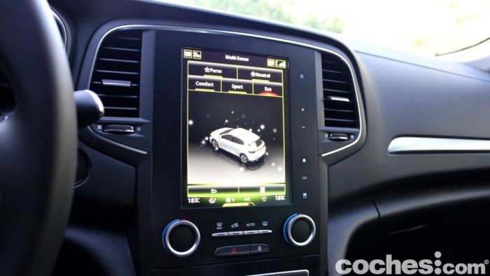Renault Megane 130 DCi Prueba Interior 7 700x394