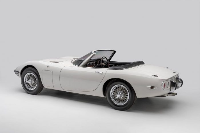Toyota 2000GT Roadster 007 2 700x466