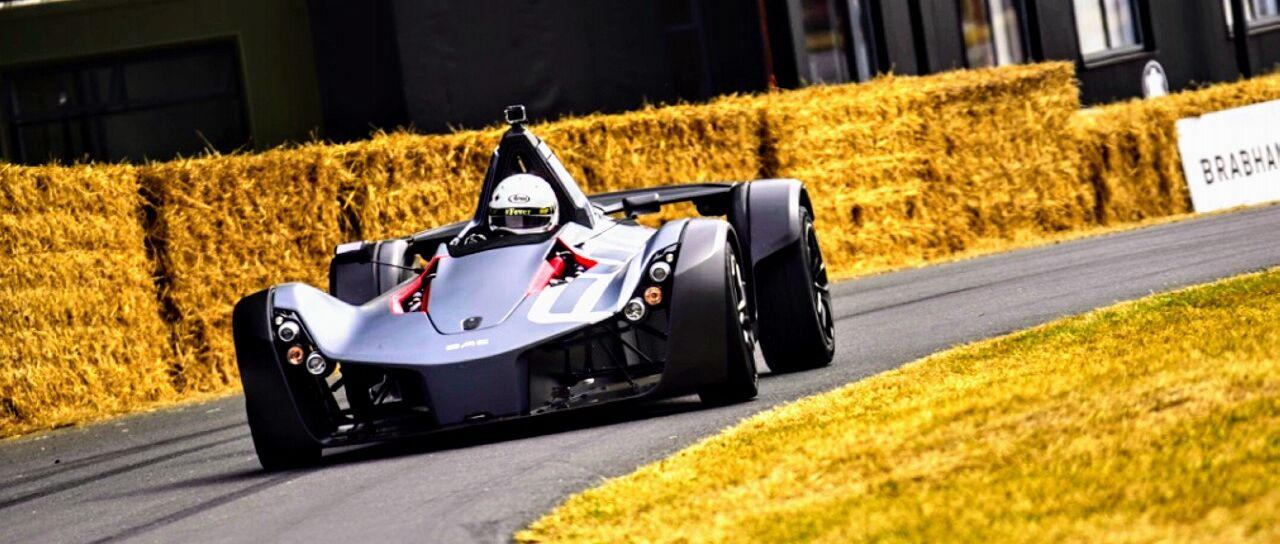 Todas las noticias de coches en un solo portal: Pruebas, fotos, vídeos, informes...