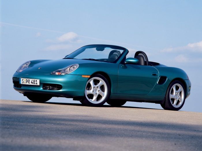 Porsche Boxster 10 700x525