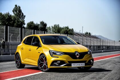 Renault Megane RS Trophy, aún más radical y con 300 CV