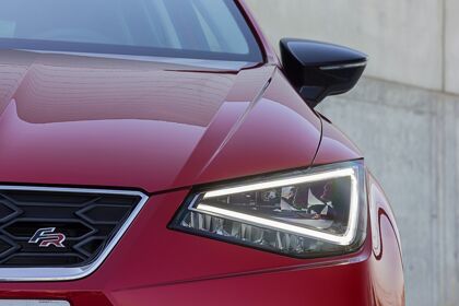 Algunos de los acabados que dan un aspecto más deportivo manteniendo la potencia