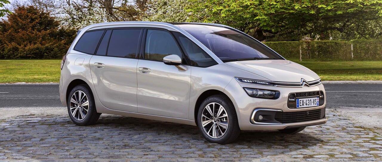 Todas las noticias de coches en un solo portal: Pruebas, fotos, vídeos, informes...