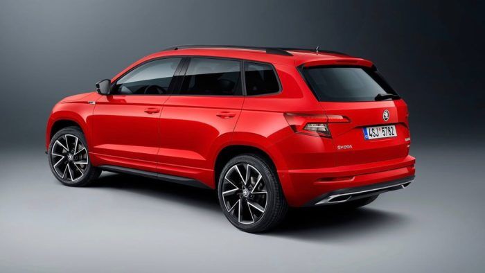 Skoda Karoq Sportline 2019 1 700x394