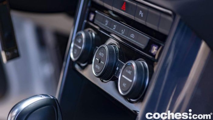 Volkswagen T Roc118 700x394