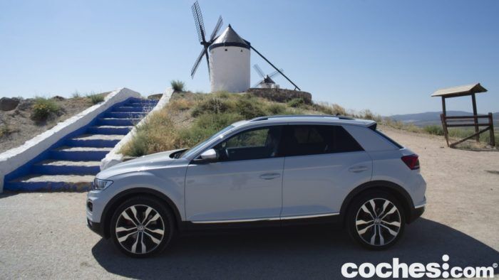 Volkswagen T Roc12 700x394