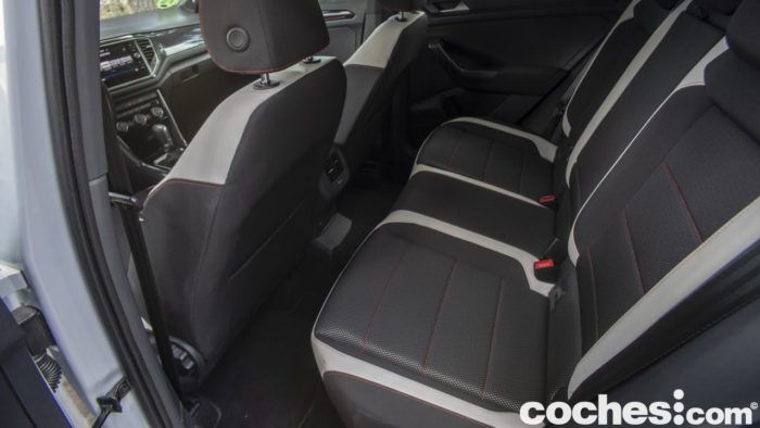 Volkswagen T Roc136 700x394