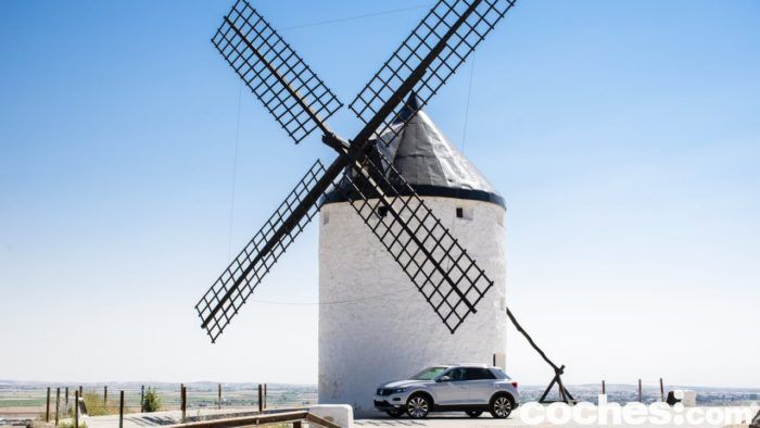 Volkswagen T Roc4 700x394