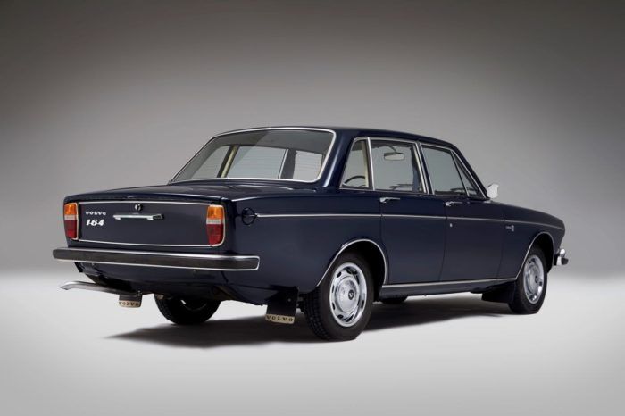 Volvo 164 1968 9 700x466