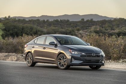 Hyundai Elantra 2019, así llega la nueva berlina a Estados Unidos