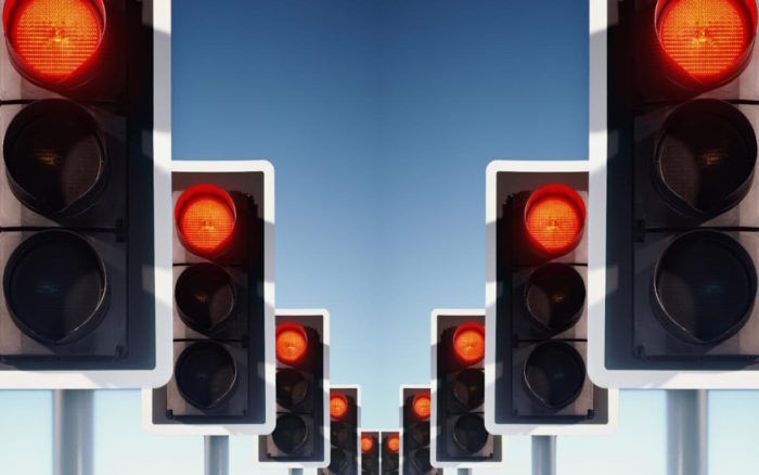 Semaforo Rojo 700x438