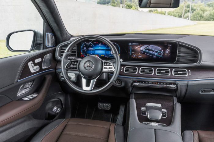 Mercedes GLE 2019 Interior 9 700x466