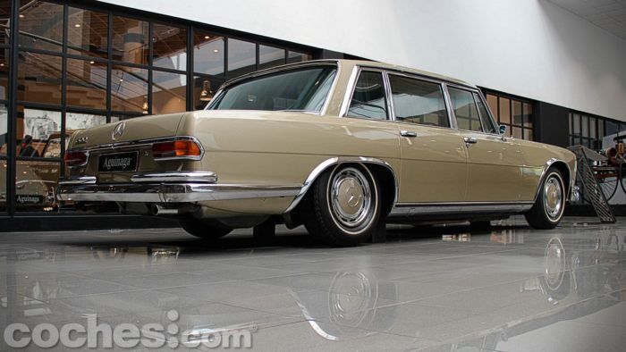 Museo Aguinaga Mercedes Benz 038 700x394
