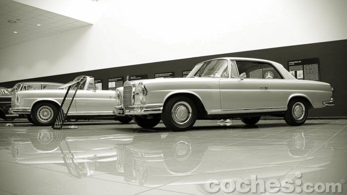 Museo Aguinaga Mercedes Benz 058 700x394