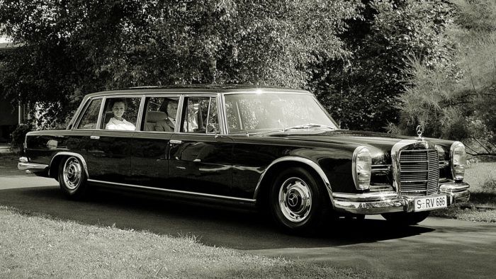 Museo Aguinaga Mercedes Benz 097 700x394