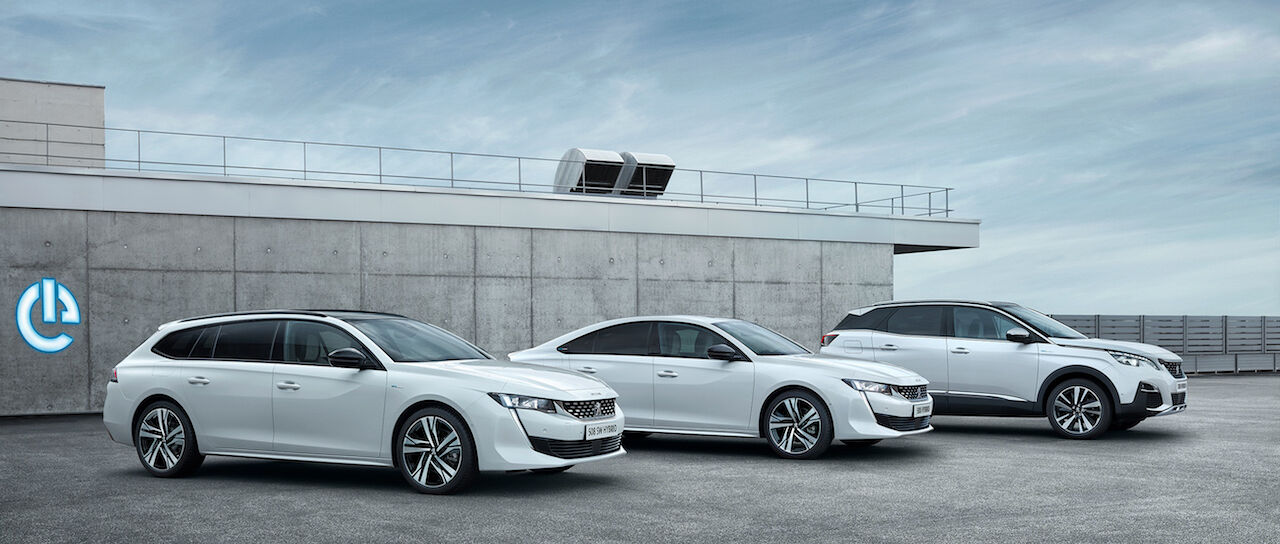 Todas las noticias de coches en un solo portal: Pruebas, fotos, vídeos, informes...