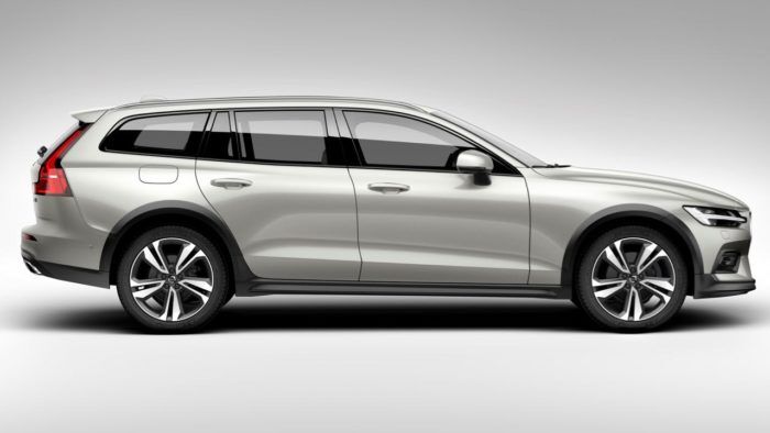 Volvo V60 Cross Country 2019 21 700x394