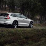 Volvo V60 Cross Country 2019 8 150x150