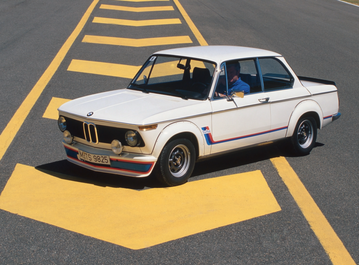 Bmw 2002 Turbo 1 700x516