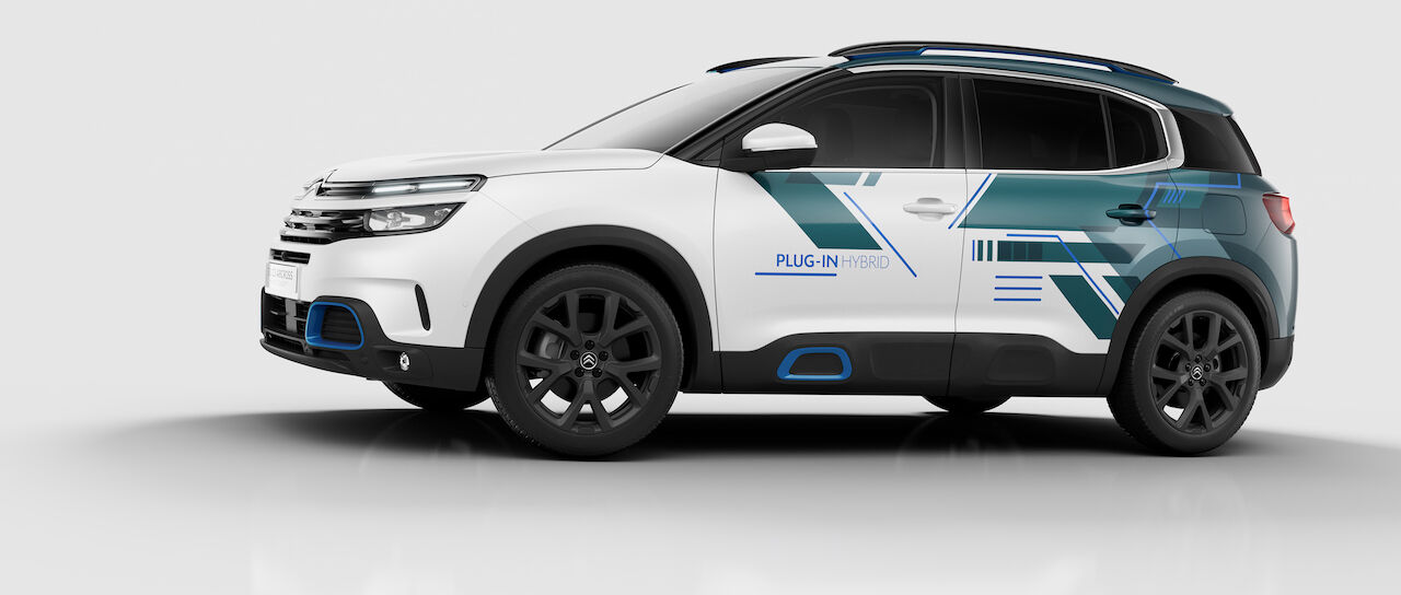 Todas las noticias de coches en un solo portal: Pruebas, fotos, vídeos, informes...