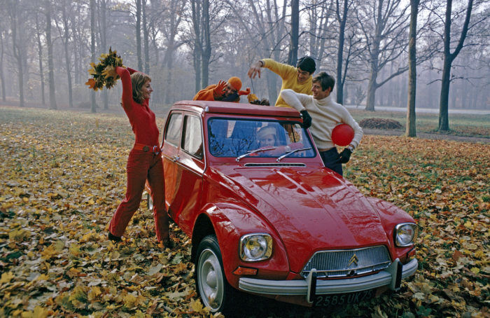 Citroen Dyane 74 700x454