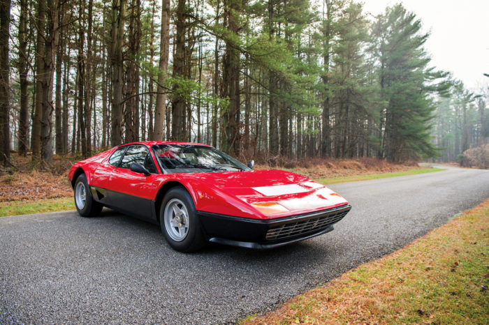 Ferrari 512 Bb 22 700x466