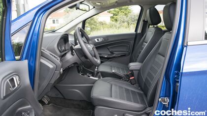 ¿Sabías que las alfombrillas de tu coche podrían estar hechas de botellas de plástico?