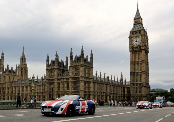 Jaguar Bandera Britanica 1 700x494