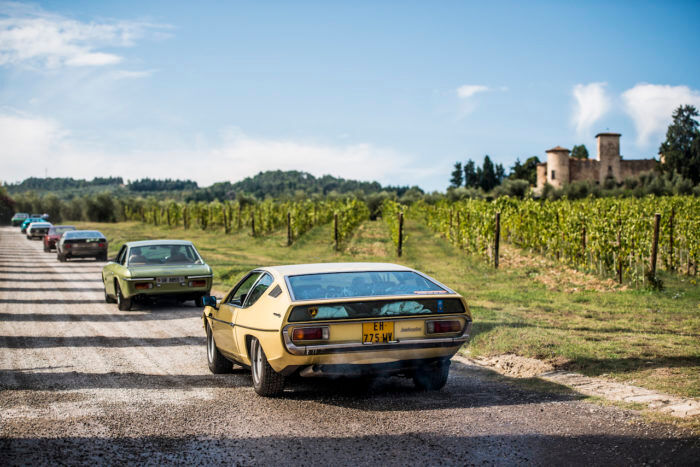 Lamborghini Espada Islero 50 Aniversario 33 700x467