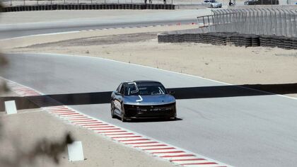 El Lucid Air arrebata el récord eléctrico en Laguna Seca al Jaguar I-Pace