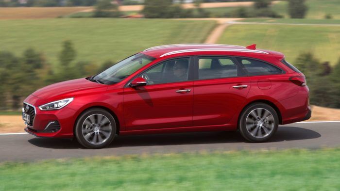 Hyundai I30 Cw 2019 12 700x394