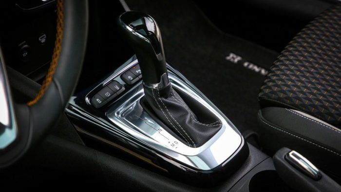 Opel Crossland X Diesel Automatico 1 700x394