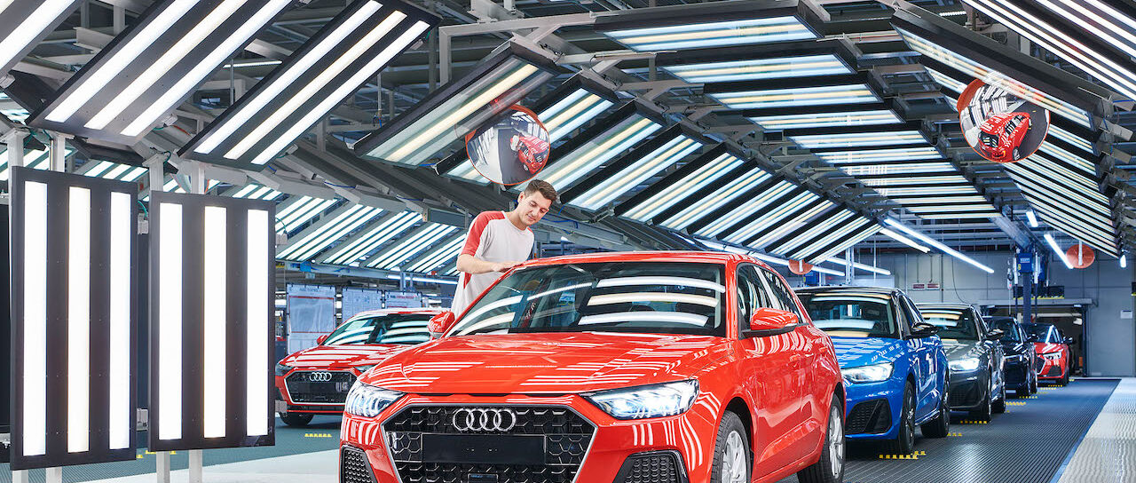 Todas las noticias de coches en un solo portal: Pruebas, fotos, vídeos, informes...