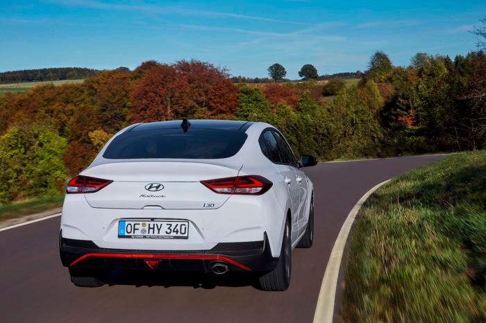 Hyundai I30 Fastback N Line 15 700x466