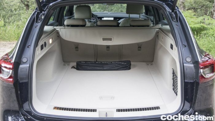 Opel Insignia Sports Tourer Prueba 23 700x394